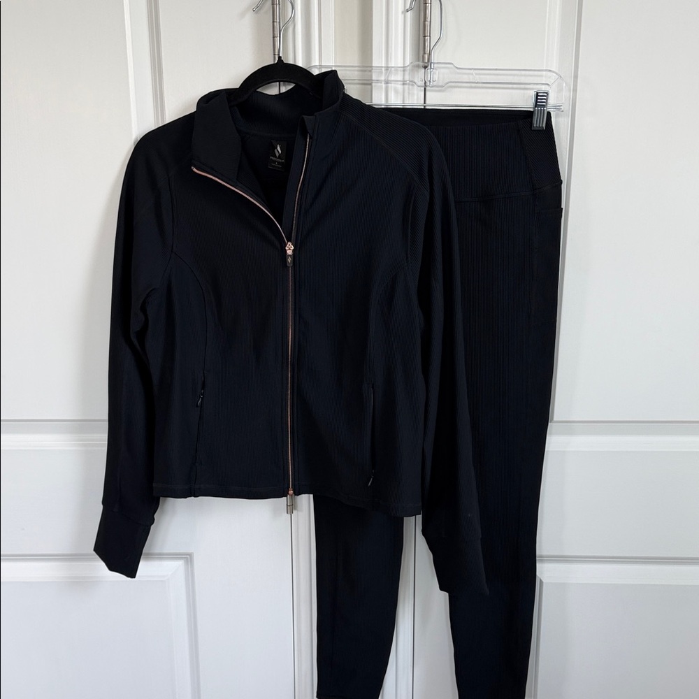 Skechers Black Jacket and leggings